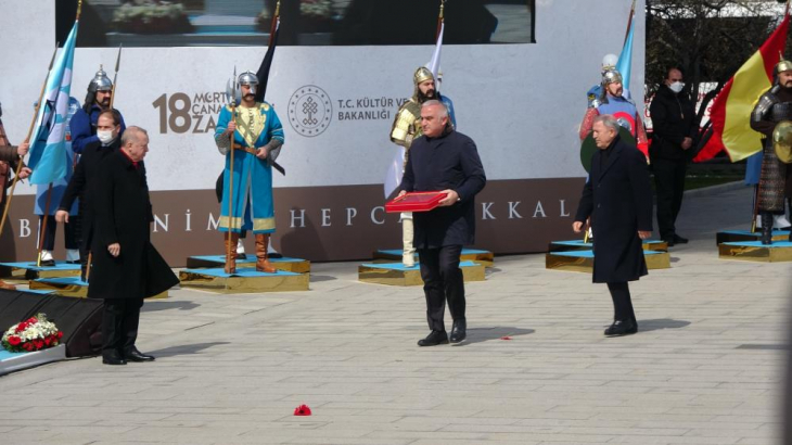129 yıllık Osmanlı Sancağı devir teslim töreni yapıldı